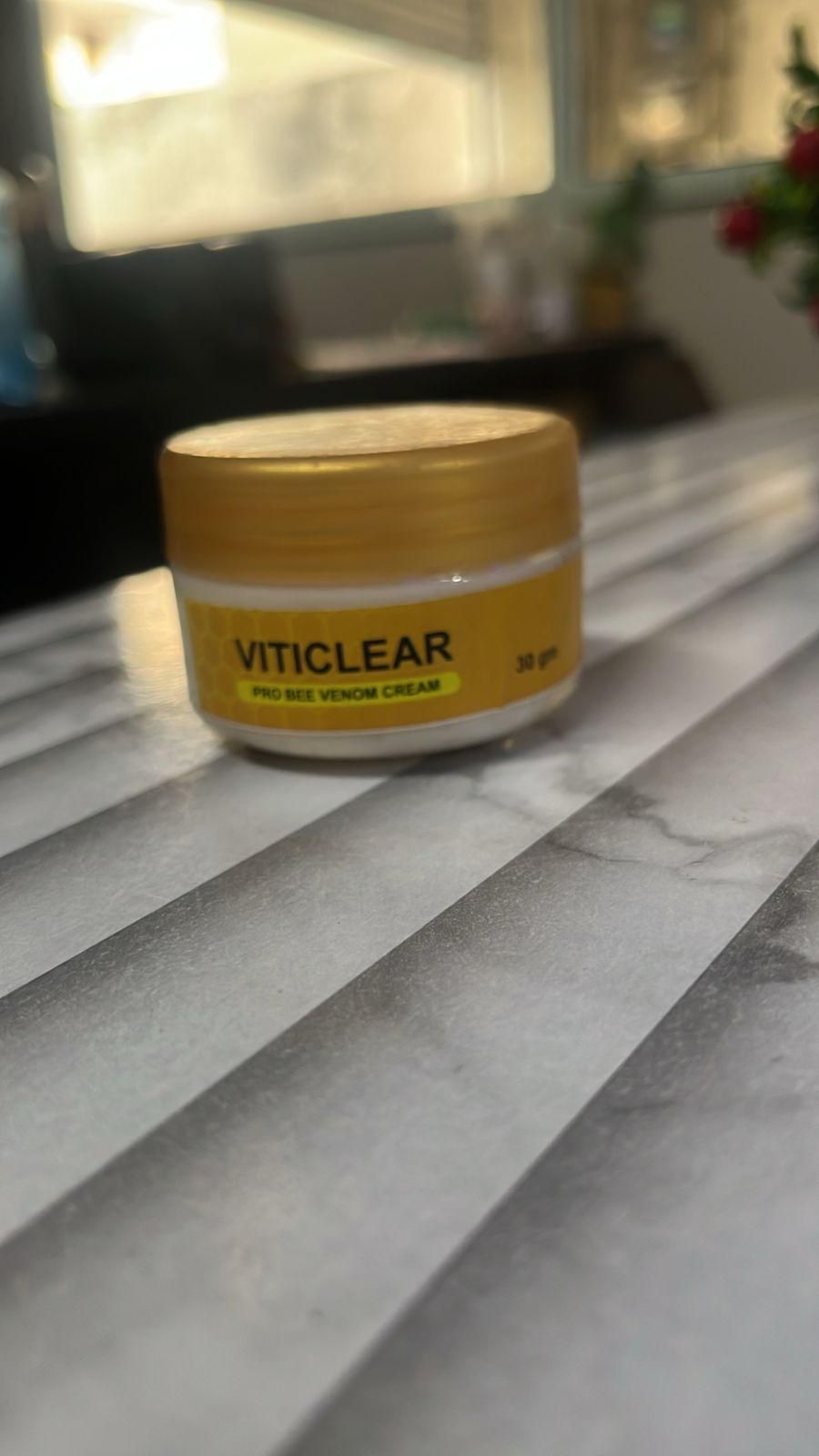 Viticlear Pro Bee Venom Cream 30 gm (Pack of 1) - NG Fiora